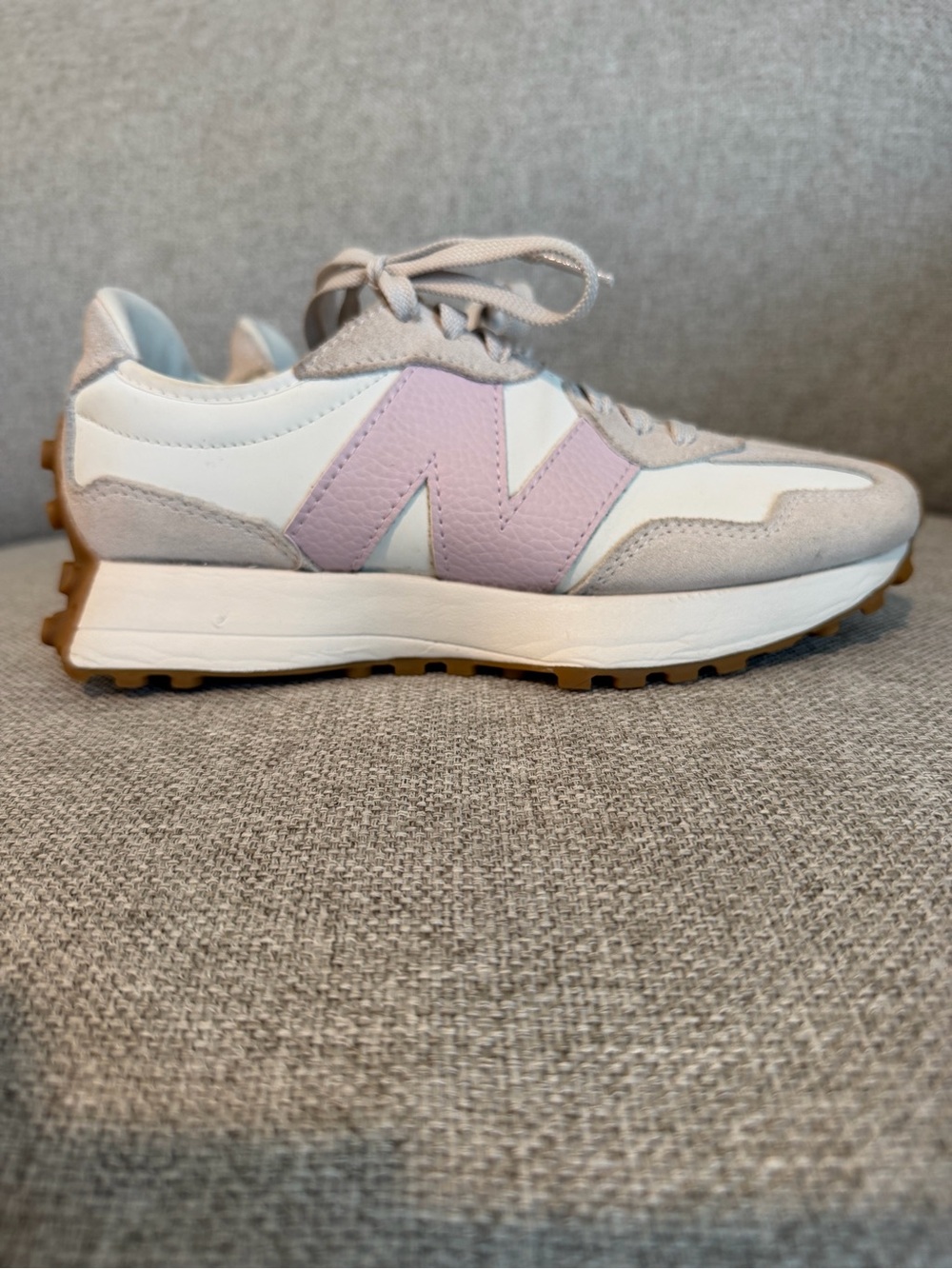 New Balance 327 Women's Sneakers COLOR: Moonbeam with December Sky